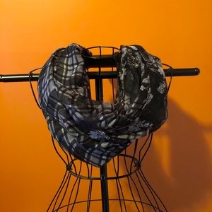 Eternity scarf